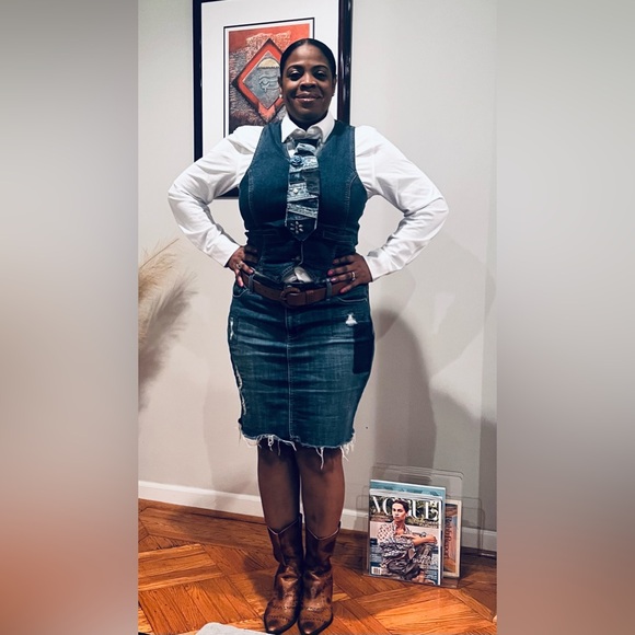 Denim tie necklace with lovely Accents - Picture 2 of 5